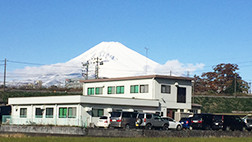 静岡県の裾野工場